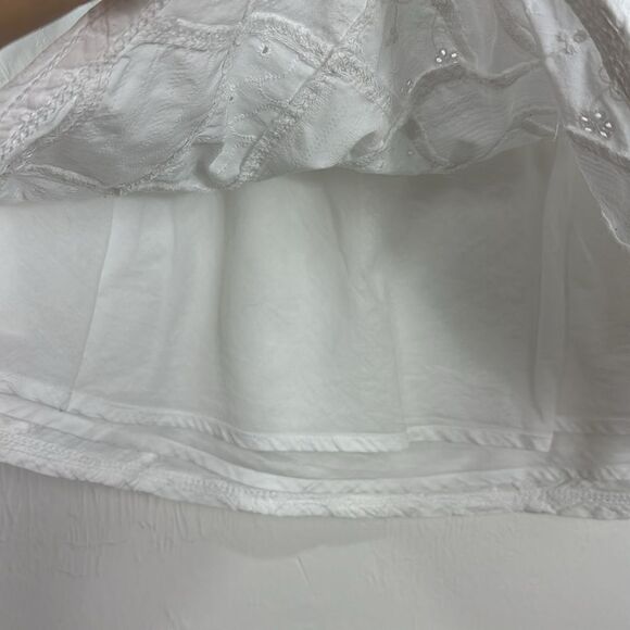 American Eagle Outfitters White Eyelet Embroidery Micro Mini Skirt Size 12 - Picture 2 of 7